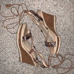 White House Black Market Ginger Lace Up Wedges